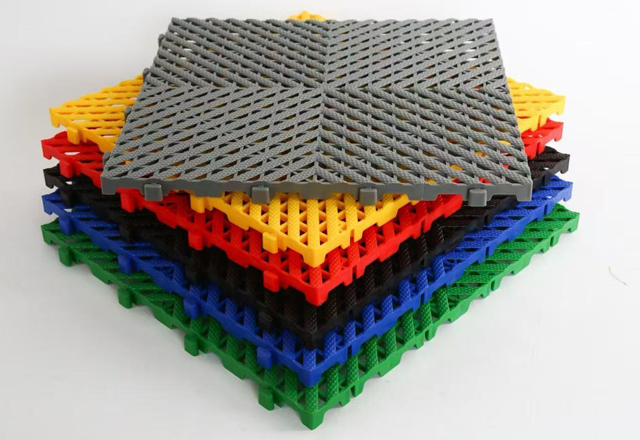 Interlocking PP Tiles for Car Wash Rooms | Drainage Flooring for Auto Detailing & Garages