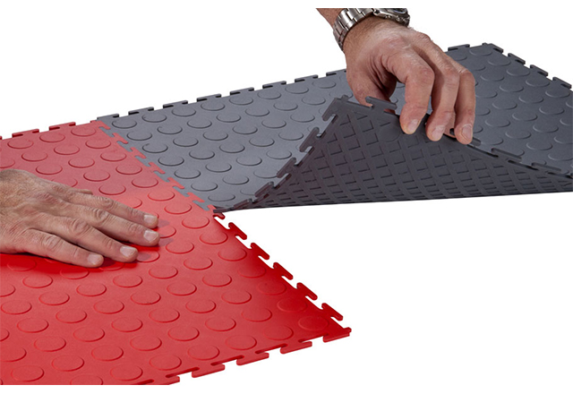 Why are PVC industrial floors popular in factories now? What are the advantages？